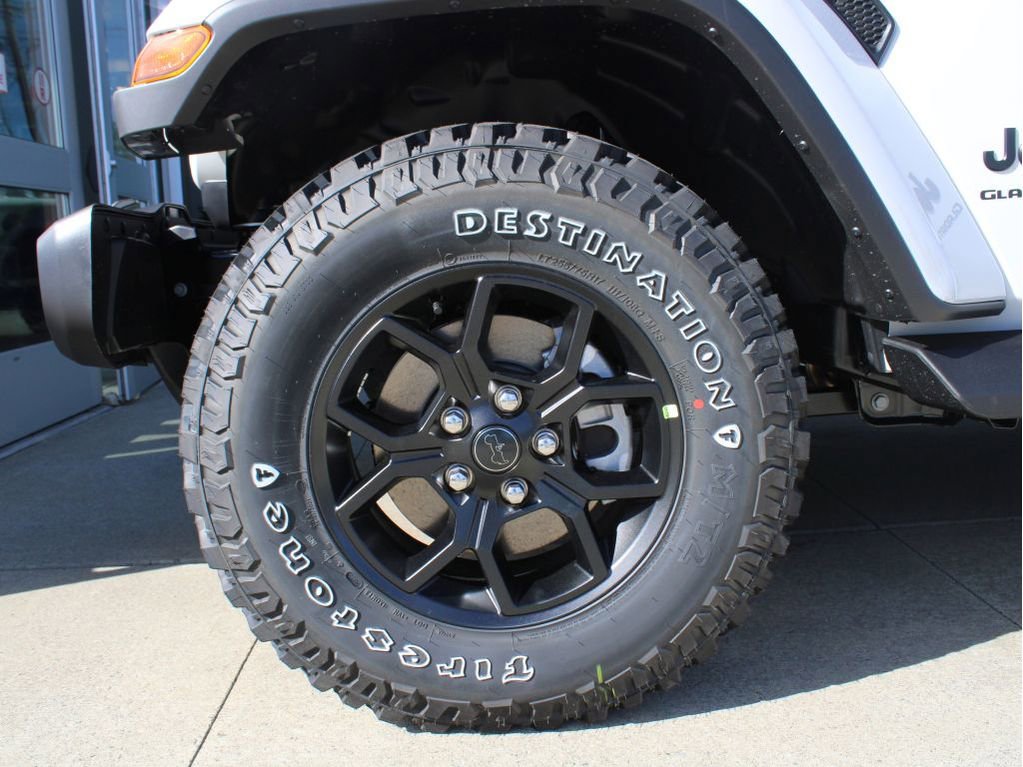 New 2025 Jeep Gladiator Sport image 34