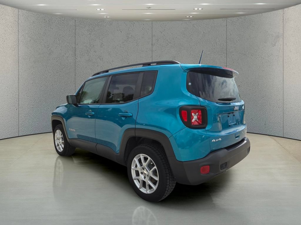 Used 2022 Jeep Renegade Latitude AWD/4WD image 7