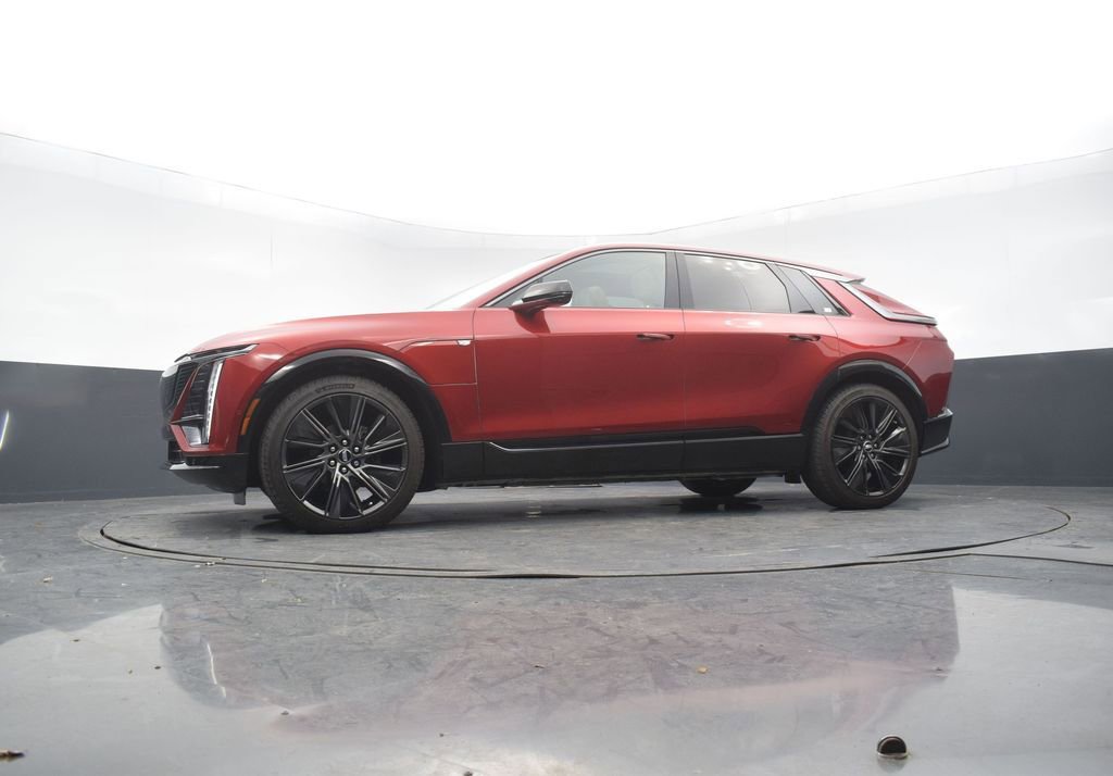 Certified 2024 Cadillac Lyriq Sport w/ Nappa Leather Package image 45