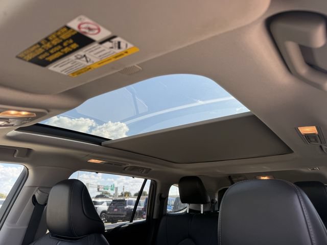 Used 2021 Toyota Highlander Platinum AWD/4WD image 27