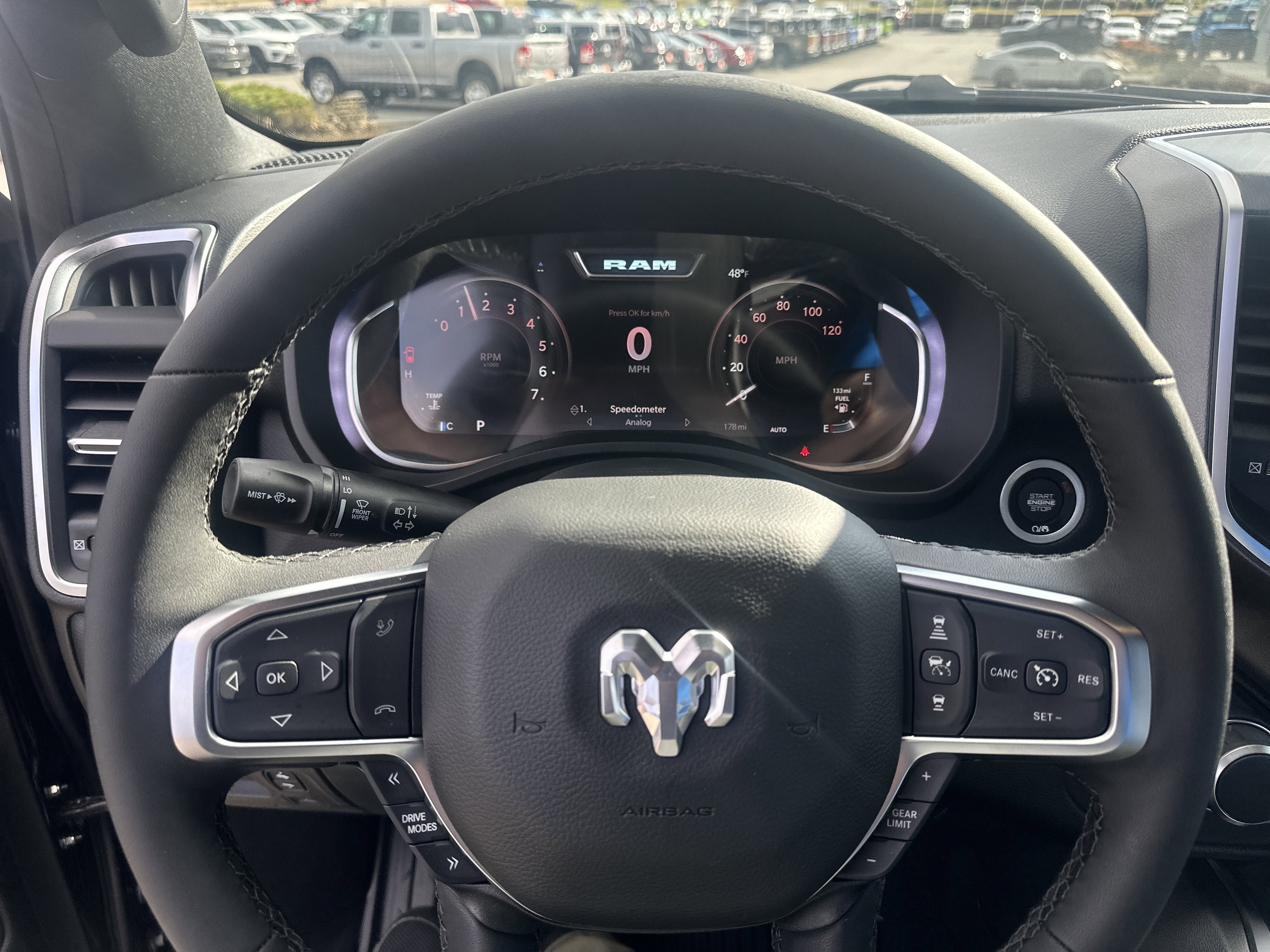 New 2026 RAM 1500 Big Horn AWD/4WD image 39