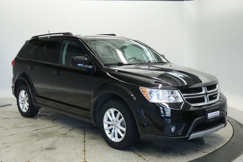 Used 2017 Dodge Journey SXT w/ Comfort/Convenience Group image 7