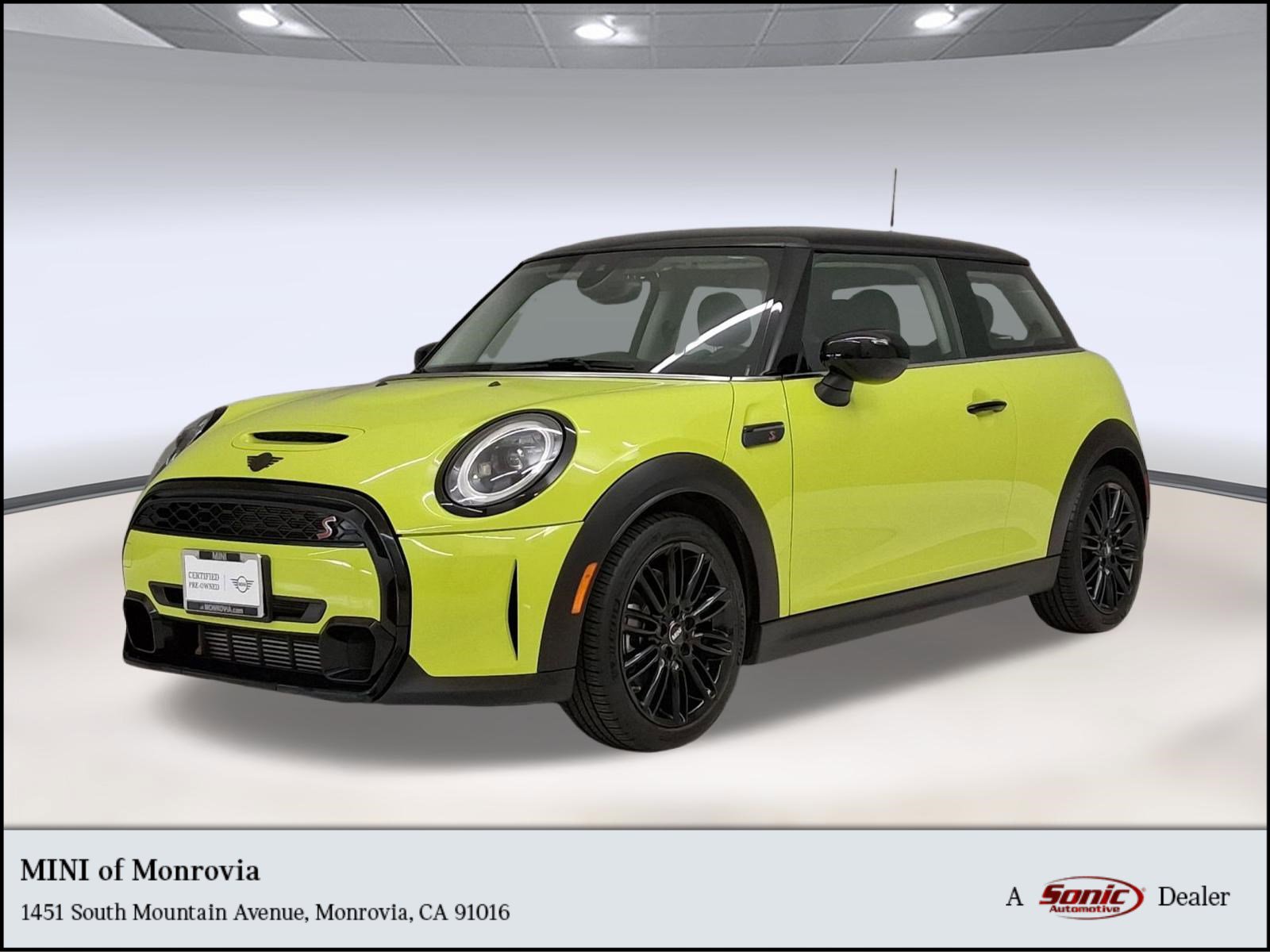 Certified 2024 MINI Cooper S image 1