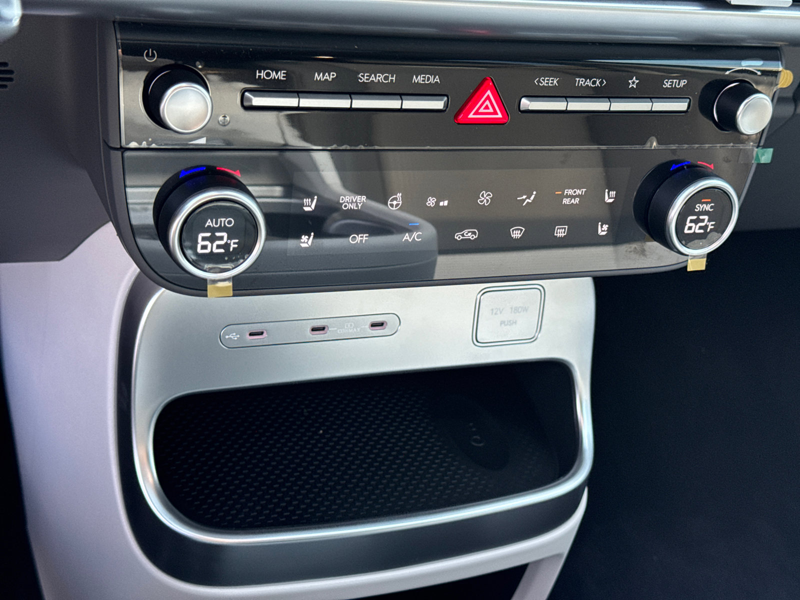 New 2026 Hyundai Ioniq 9 Limited image 25