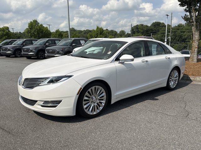 Used 2016 Lincoln MKZ w/ Equipment Group 200A Select FWD image 3