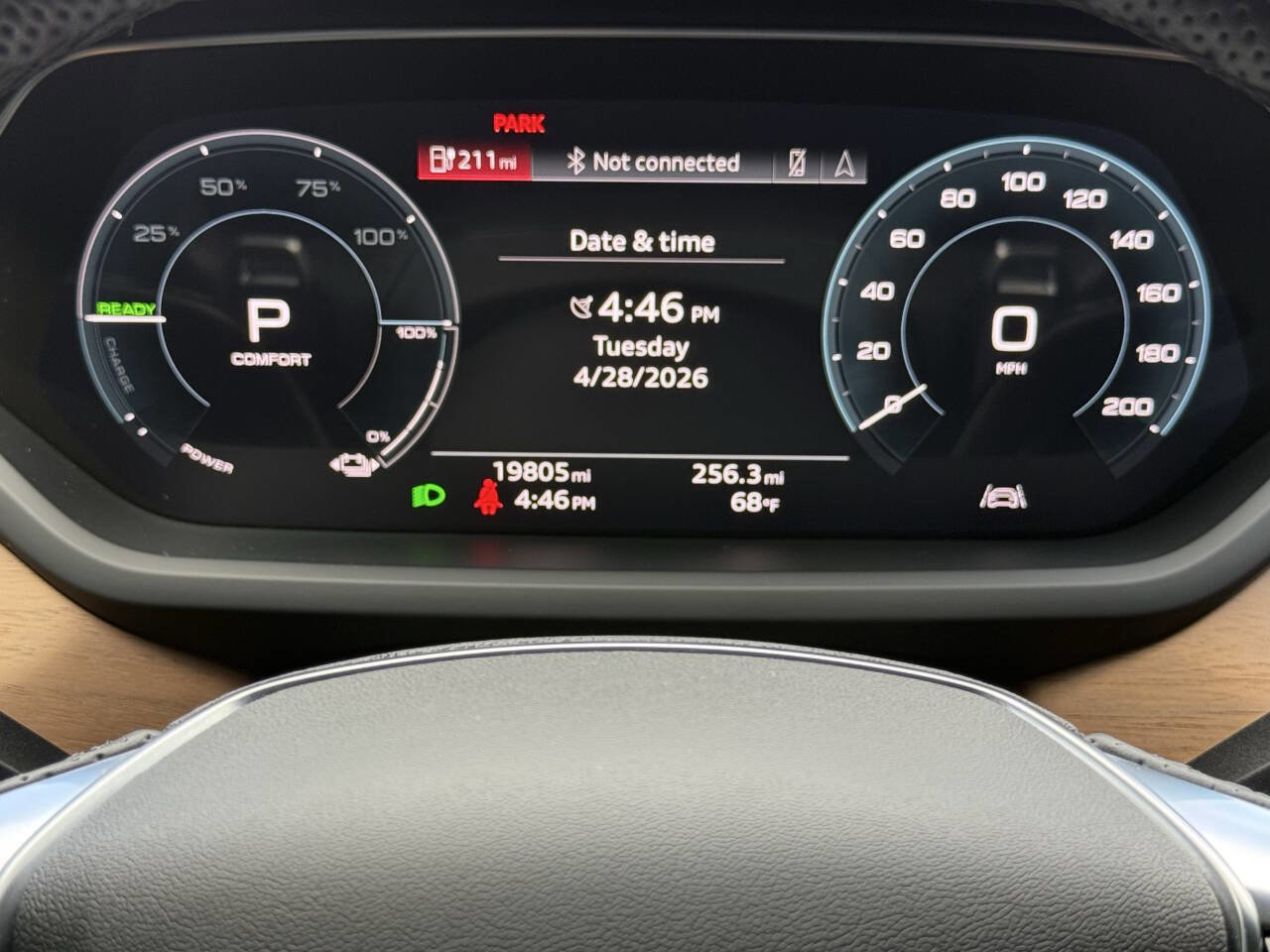 Used 2023 Audi e-tron GT Premium Plus AWD/4WD image 31
