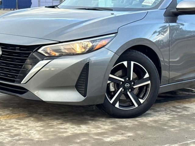 Used 2024 Nissan Sentra SV image 4