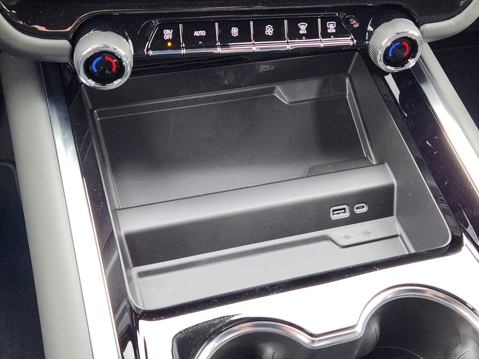 New 2026 Chevrolet Tahoe LS RWD image 15