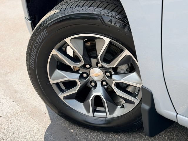 Used 2024 Chevrolet Silverado 1500 LT AWD/4WD image 28