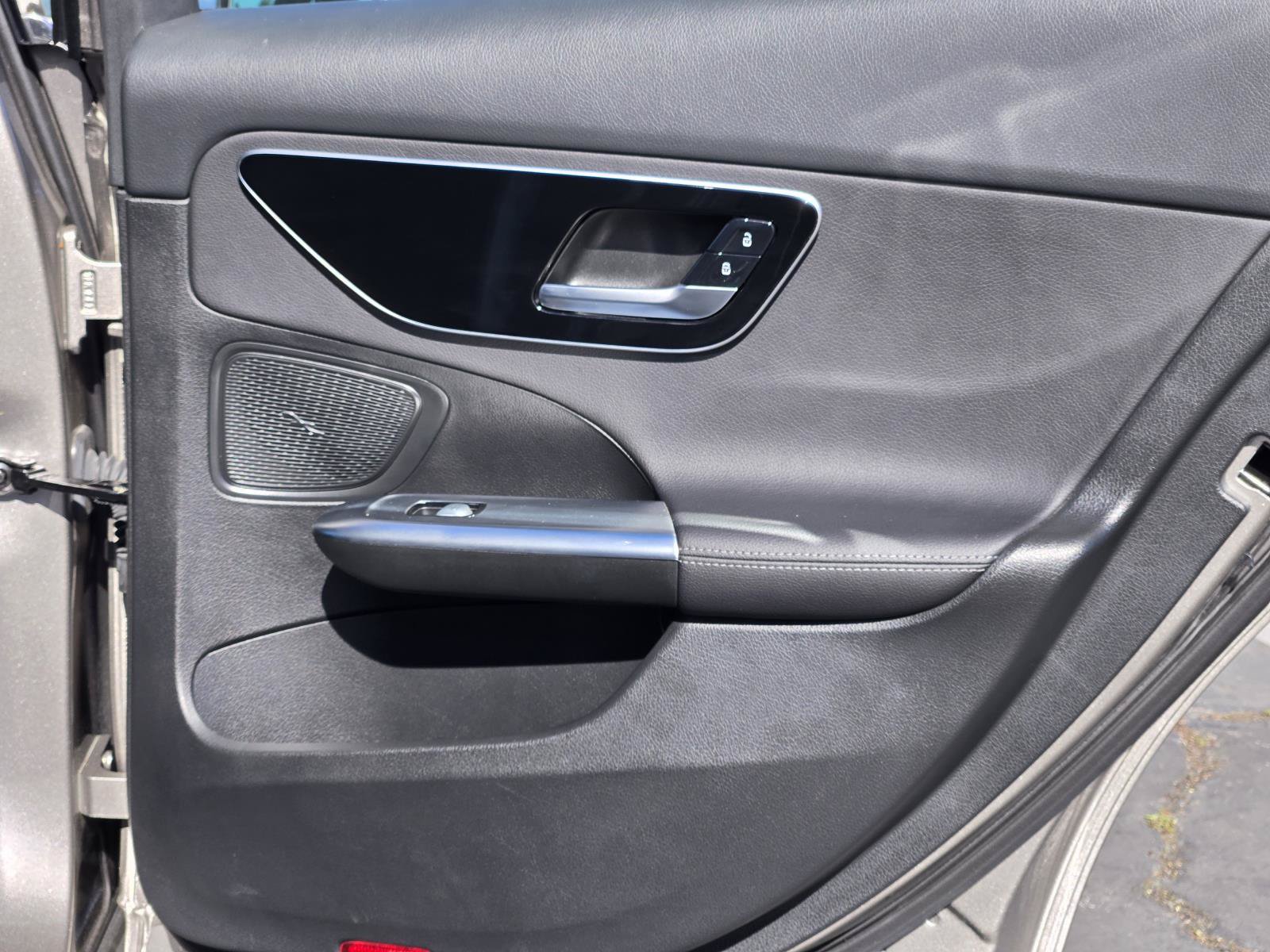 Used 2024 Mercedes-Benz C 300 Sedan w/ Winter Package image 27