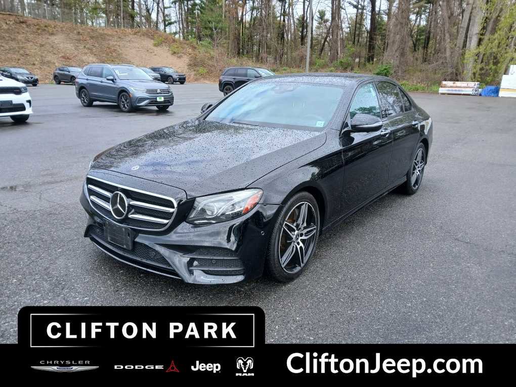Used 2020 Mercedes-Benz E 350 4MATIC Sedan image 1