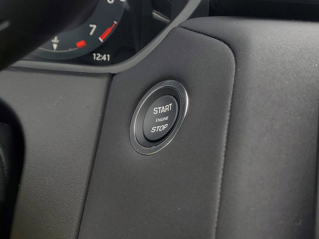 New 2026 Land Rover Range Rover Velar Dynamic SE image 22