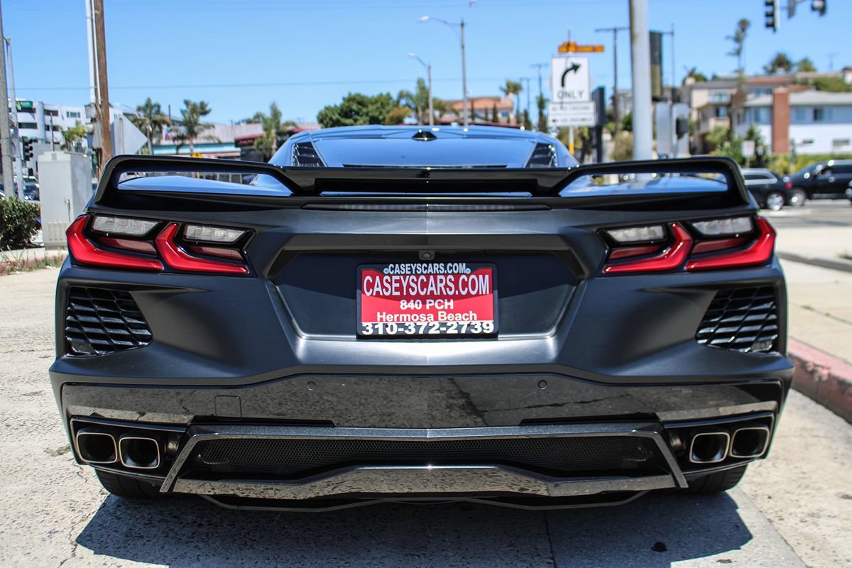 Used 2021 Chevrolet Corvette Stingray Premium Cpe w/ Z51 Performance Package RWD image 6