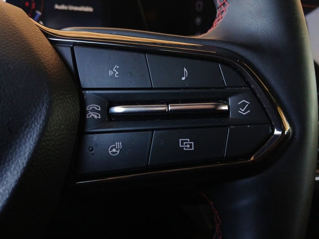 Used 2025 Chevrolet Equinox RS w/ Safety and Technology Package AWD/4WD image 18