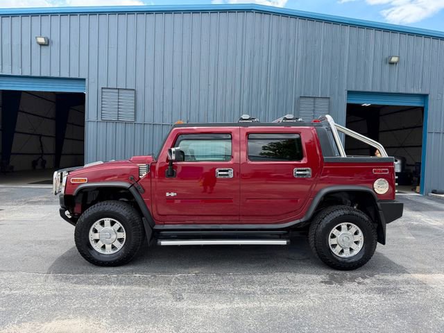 Used 2005 HUMMER H2 SUT w/ Preferred Equipment Group AWD/4WD image 50