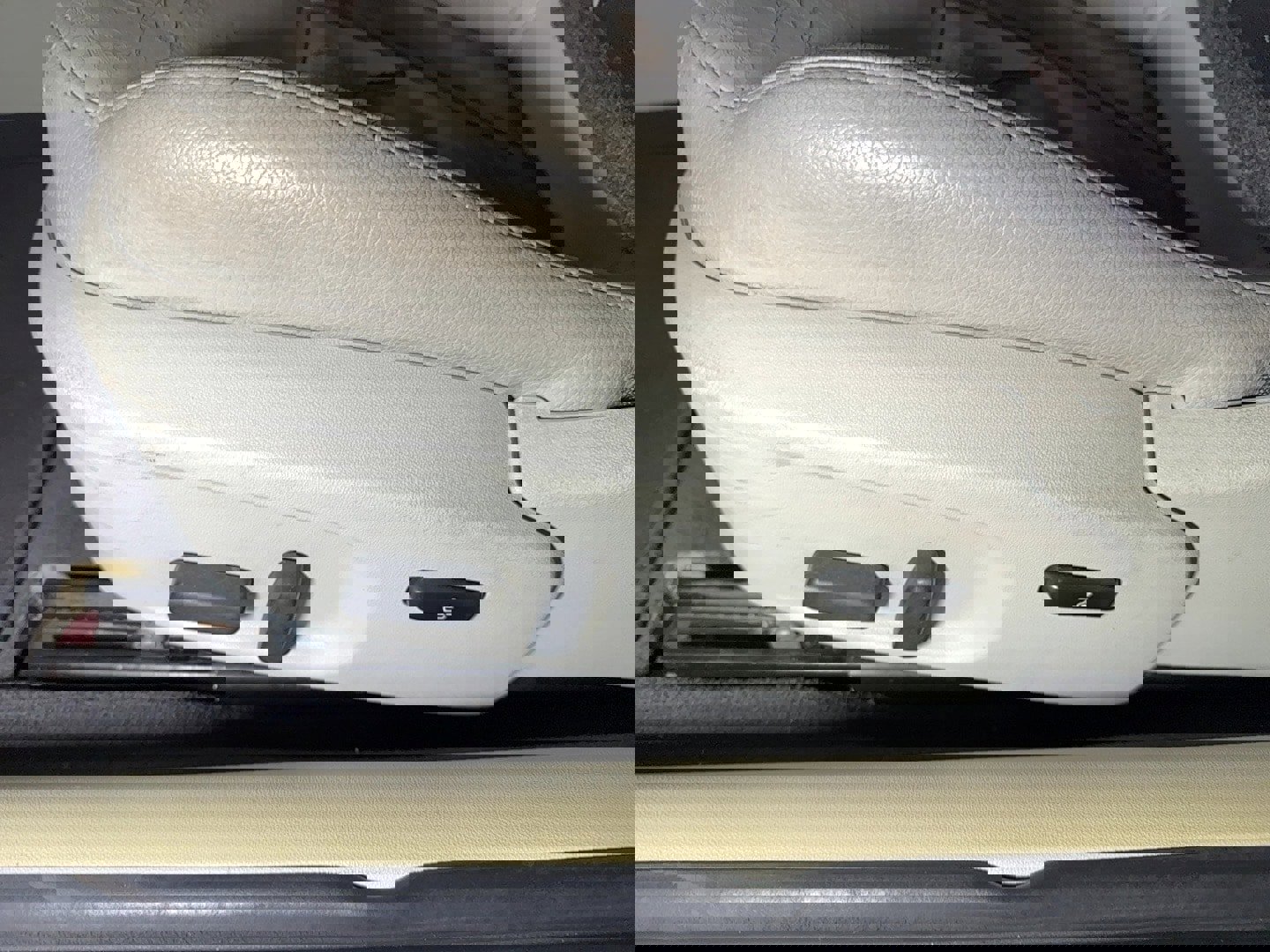 Used 2006 Saab 9-3 Aero image 42