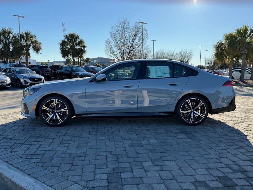 Used 2025 BMW 530i 530i w/ M Sport Package image 12
