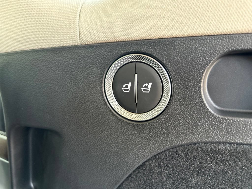 New 2026 Genesis GV80 2.5T Prestige AWD/4WD image 30