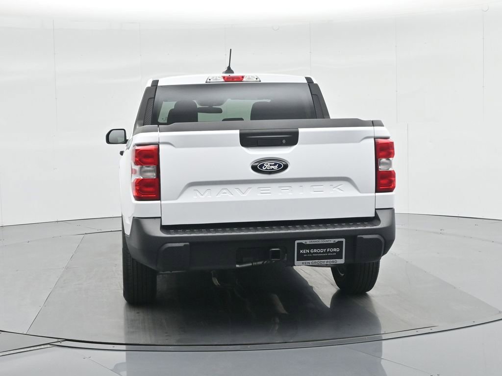 New 2025 Ford Maverick XL w/ Equipment Group 102A image 27
