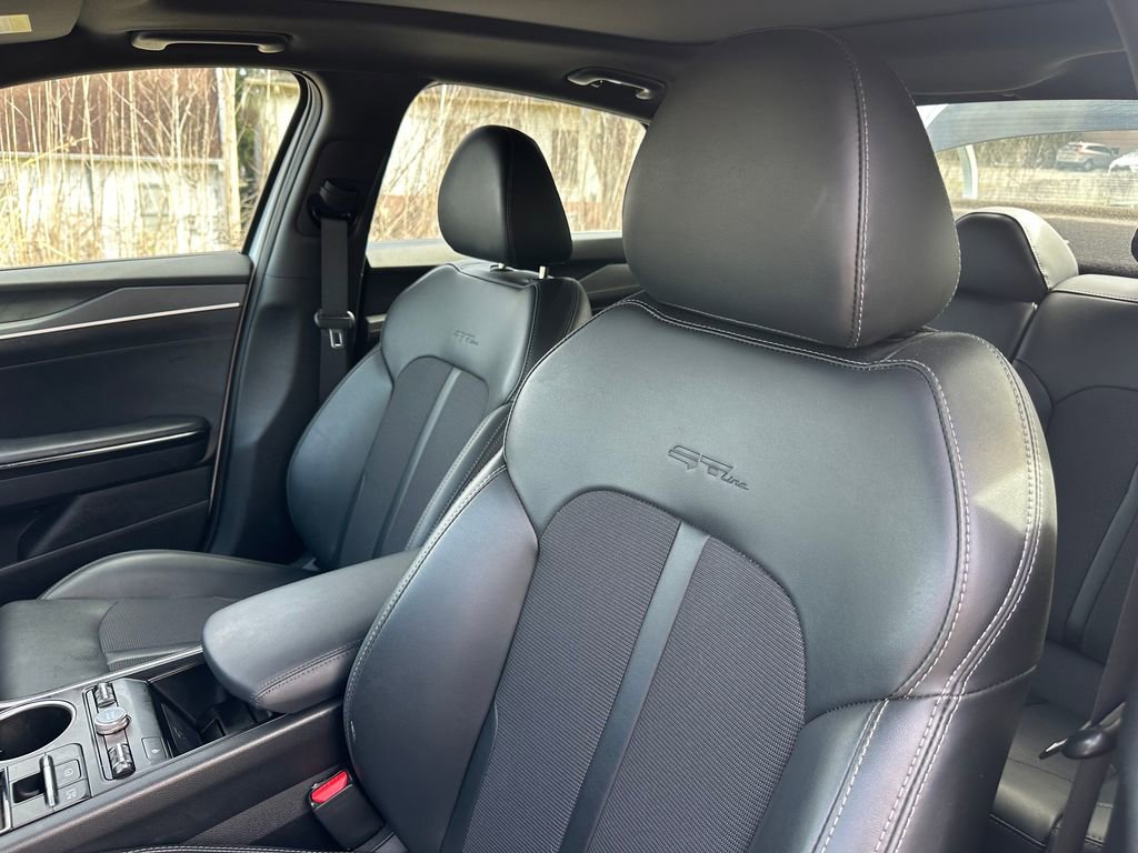 Used 2024 Kia K5 GT-Line image 29