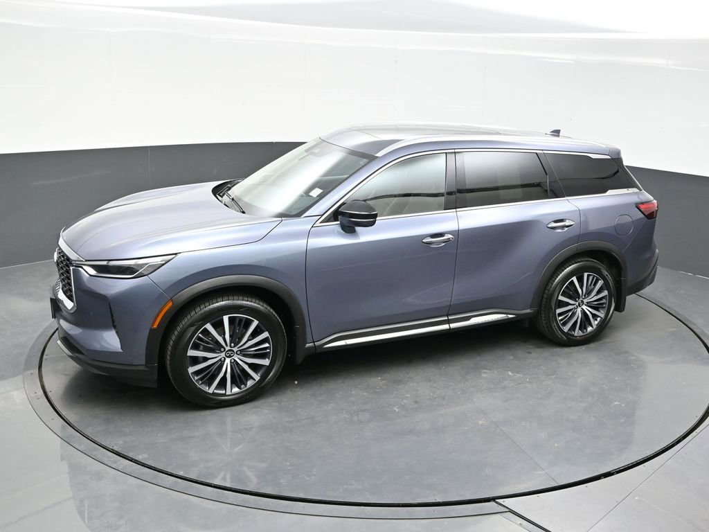 Used 2023 INFINITI QX60 Sensory w/ Cargo Package AWD/4WD image 33