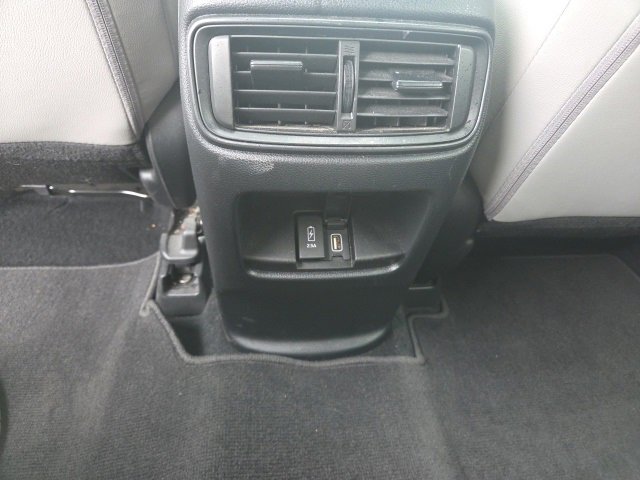 Used 2021 Honda CR-V EX-L image 17