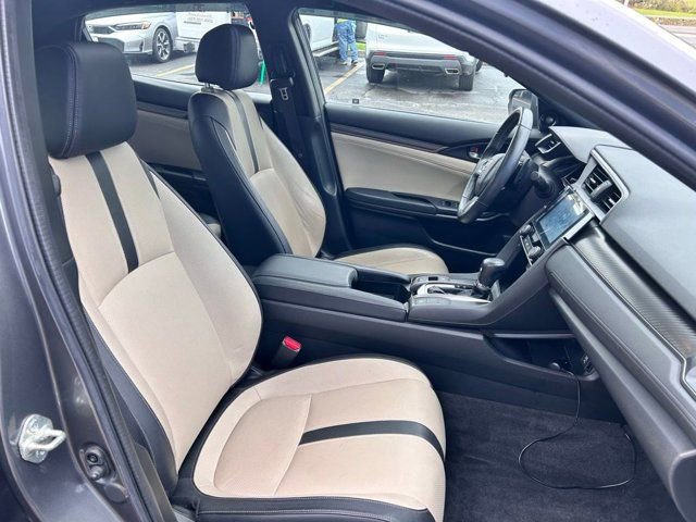 Used 2018 Honda Civic Sport Touring image 9
