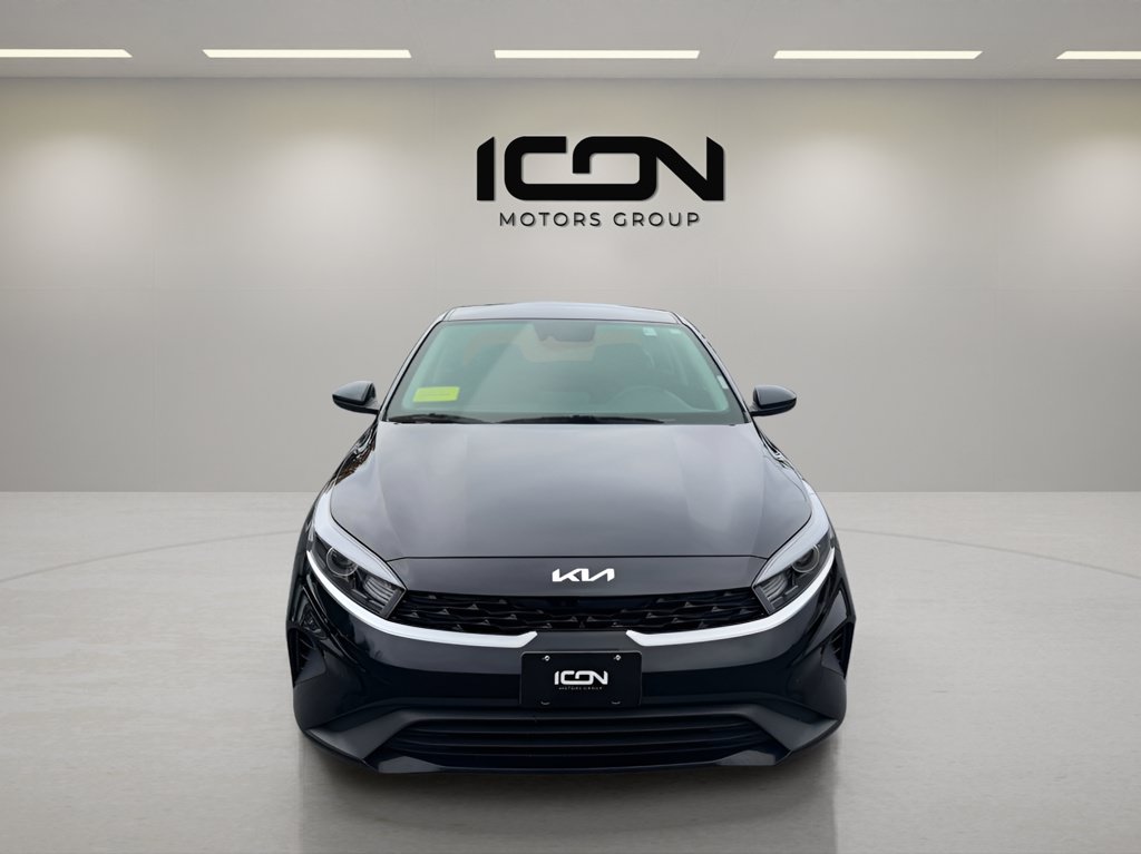 Used 2024 Kia Forte LXS FWD image 9