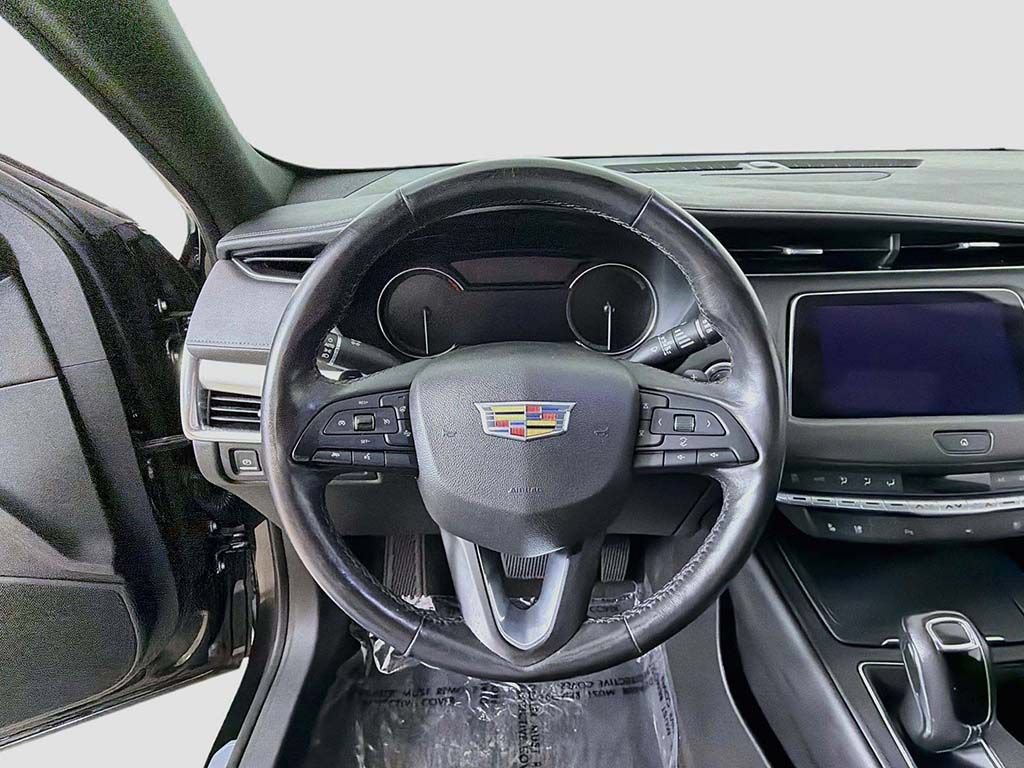 Used 2019 Cadillac XT4 Premium Luxury FWD image 32