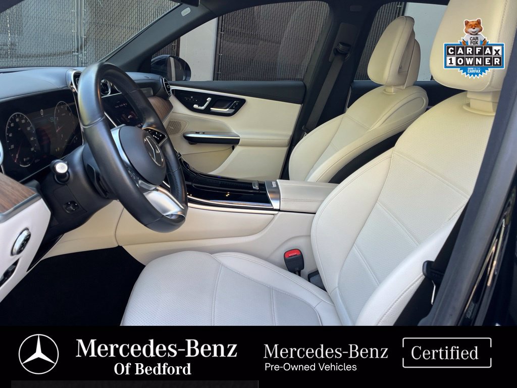 Used 2024 Mercedes-Benz GLC 300 4MATIC image 11
