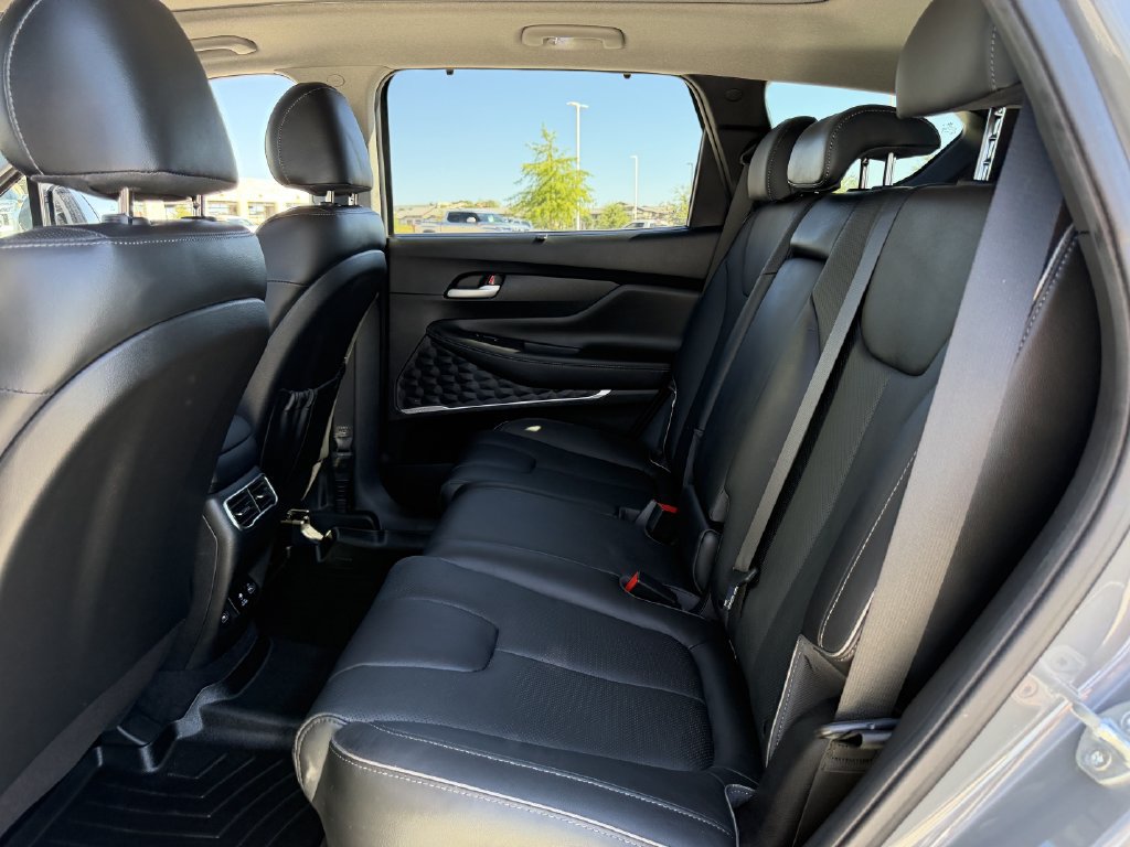 Used 2022 Hyundai Santa Fe Limited FWD image 27