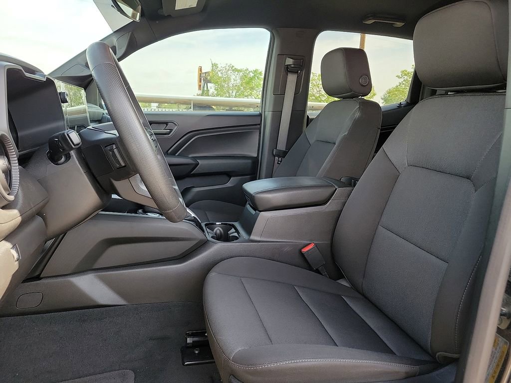 Used 2024 Chevrolet Colorado Trail Boss AWD/4WD image 12