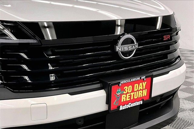 New 2026 Nissan Kicks SR w/ SR Premium Package image 14