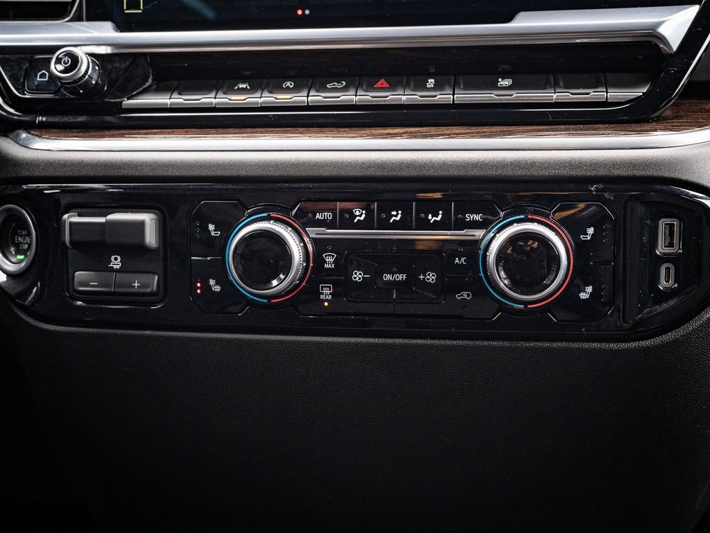 Used 2023 GMC Sierra 1500 Elevation image 35