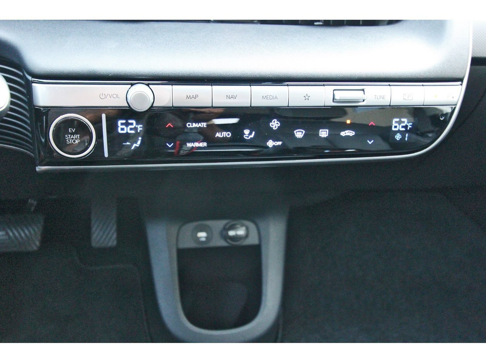 Certified 2023 Hyundai Ioniq 5 SEL RWD image 26
