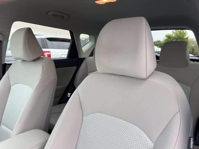 Used 2025 Kia Soul LX w/ LX Technology Package FWD image 10