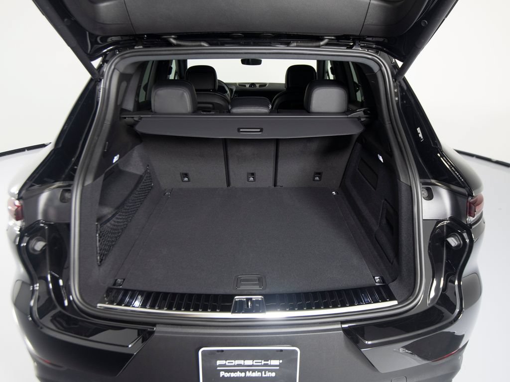 New 2026 Porsche Cayenne AWD/4WD image 46