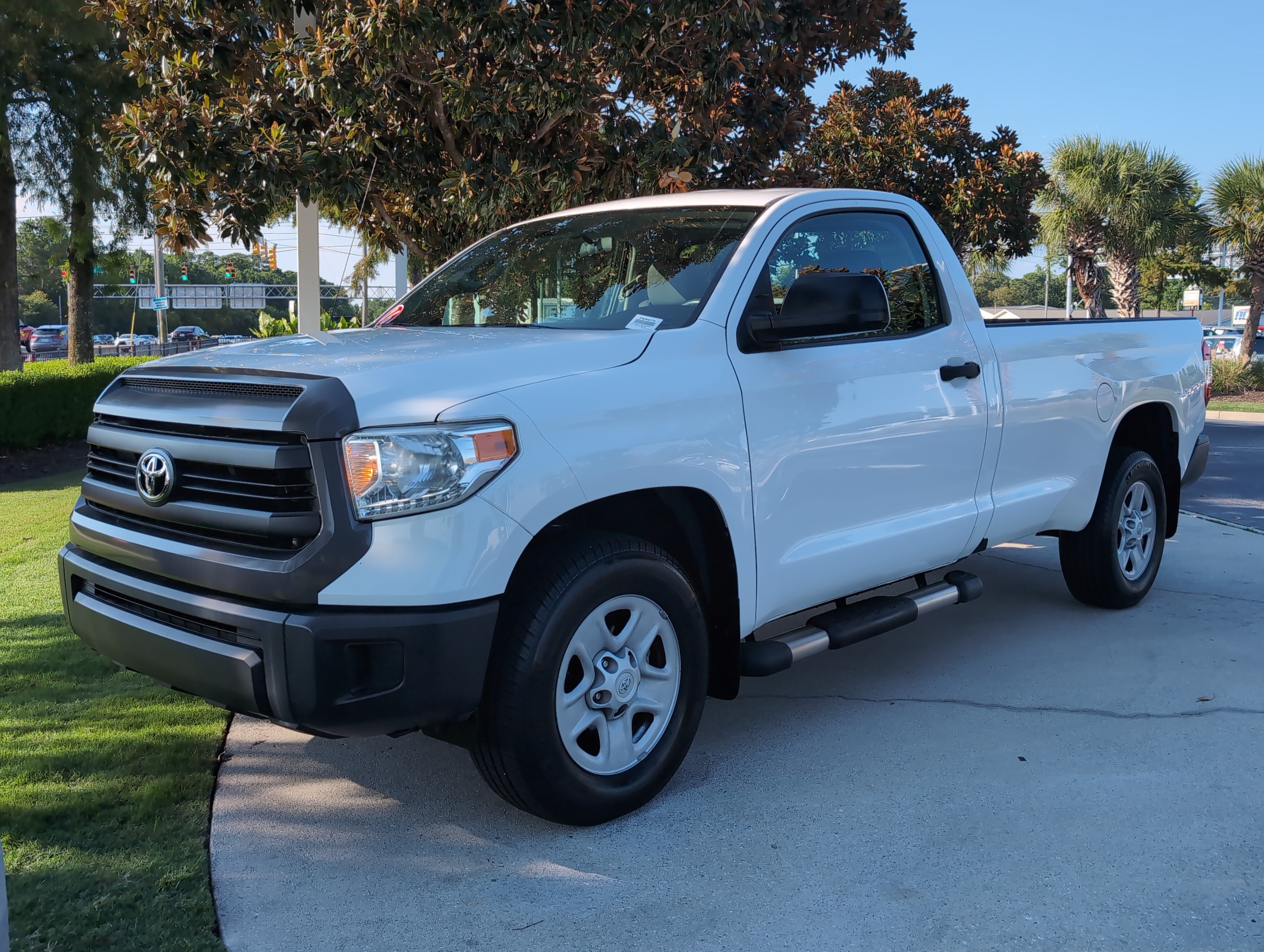 Used 2016 Toyota Tundra SR RWD image 5