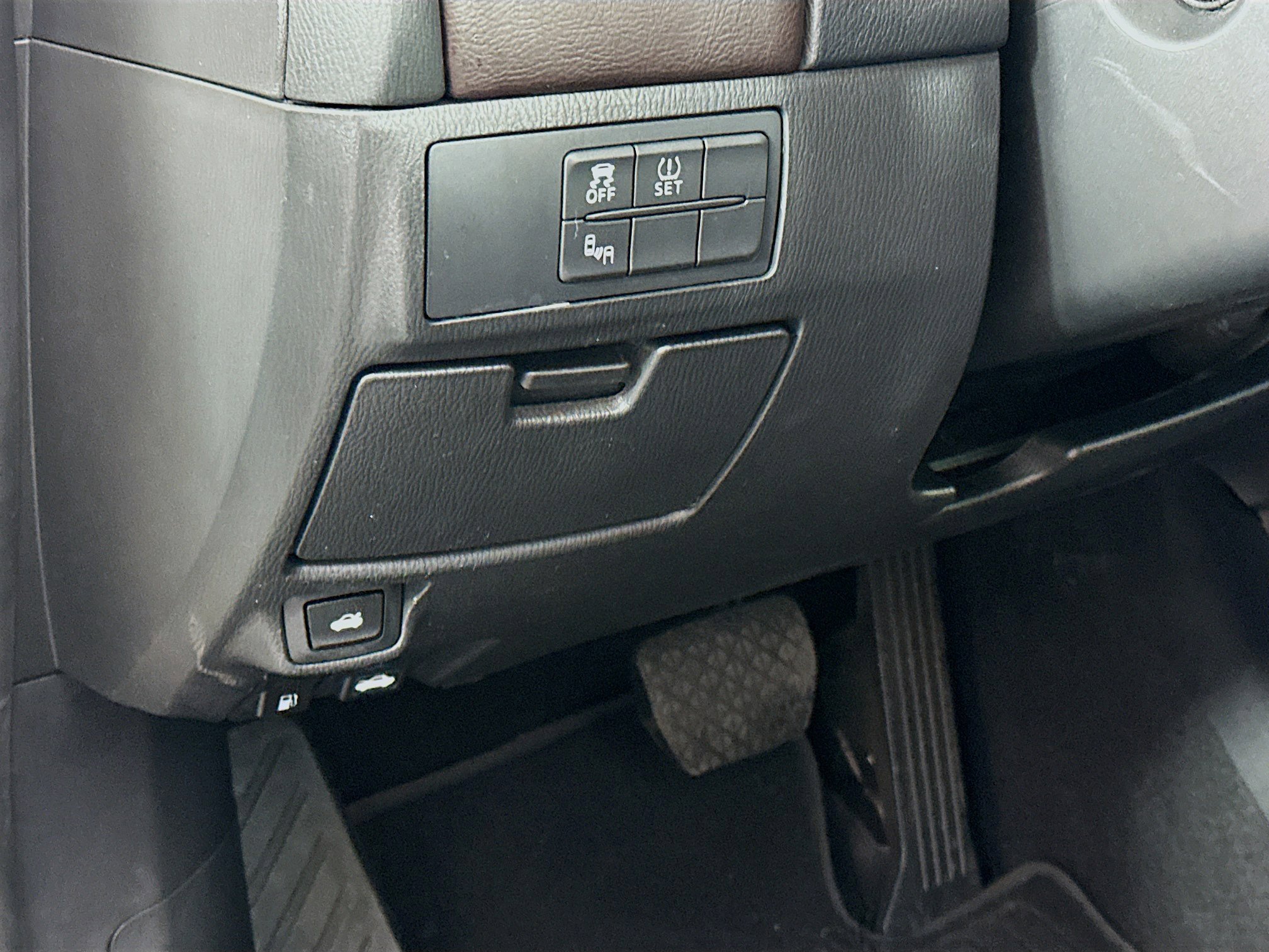 Used 2016 MAZDA MAZDA6 Grand Touring image 17