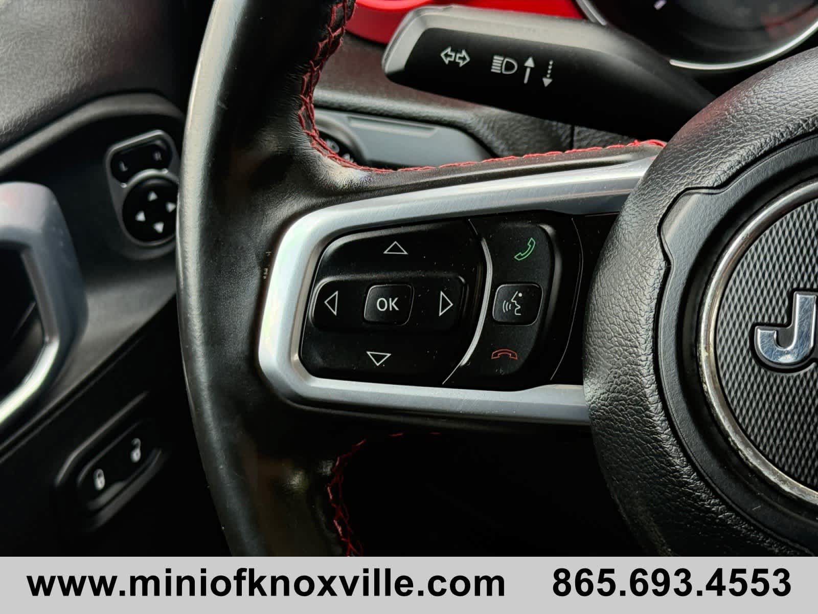 Used 2022 Jeep Wrangler Unlimited Rubicon AWD/4WD image 23