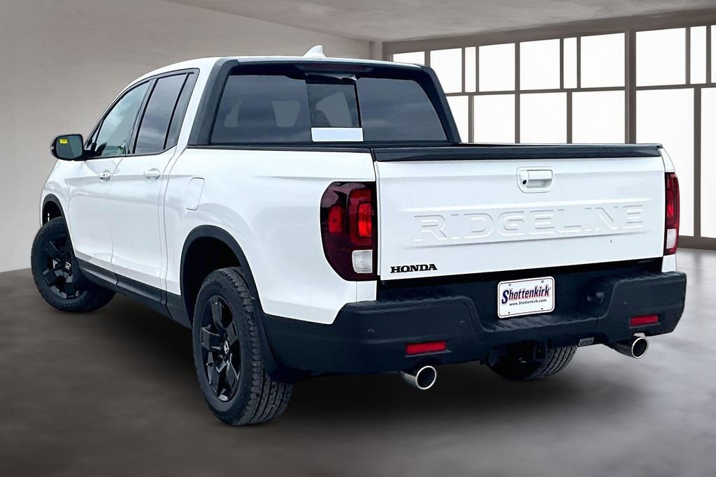New 2026 Honda Ridgeline Black Edition image 3