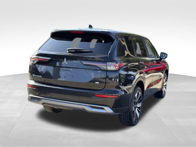 New 2026 Mitsubishi Outlander SE FWD image 5