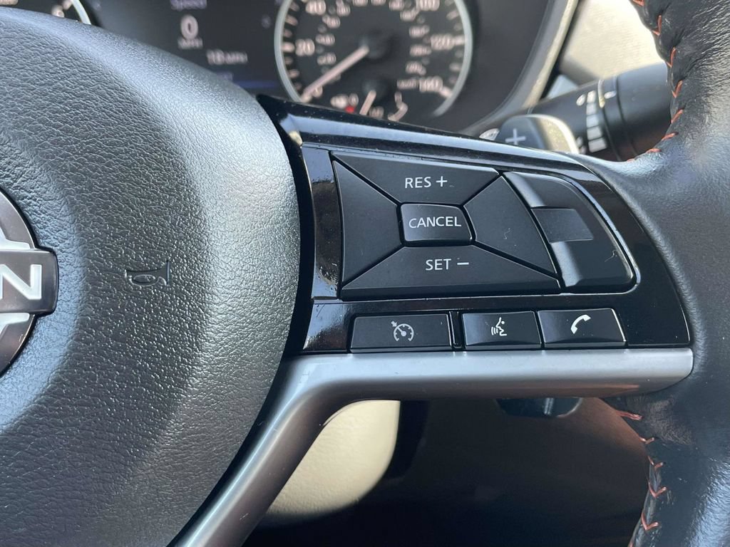 Used 2024 Nissan Altima 2.5 SR FWD image 29