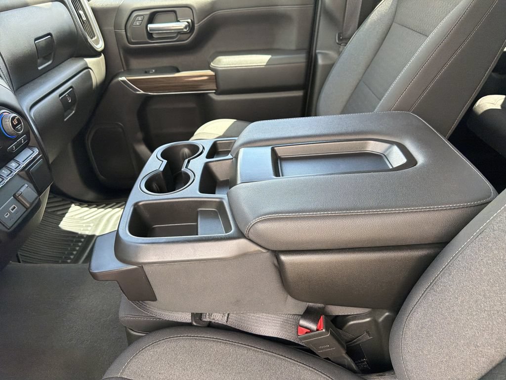 Used 2022 Chevrolet Silverado 1500 LT AWD/4WD image 21