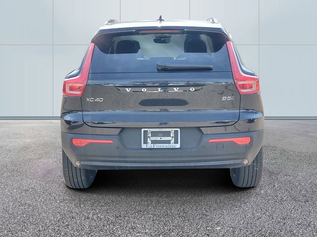 Certified 2023 Volvo XC40 B5 Plus w/ Driver Assist Package image 5