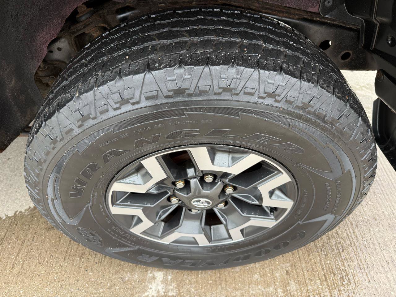 Used 2007 Toyota FJ Cruiser 4WD image 9