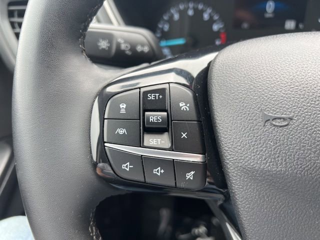 Used 2022 Ford Escape SE w/ SE Sport Appearance Package image 19