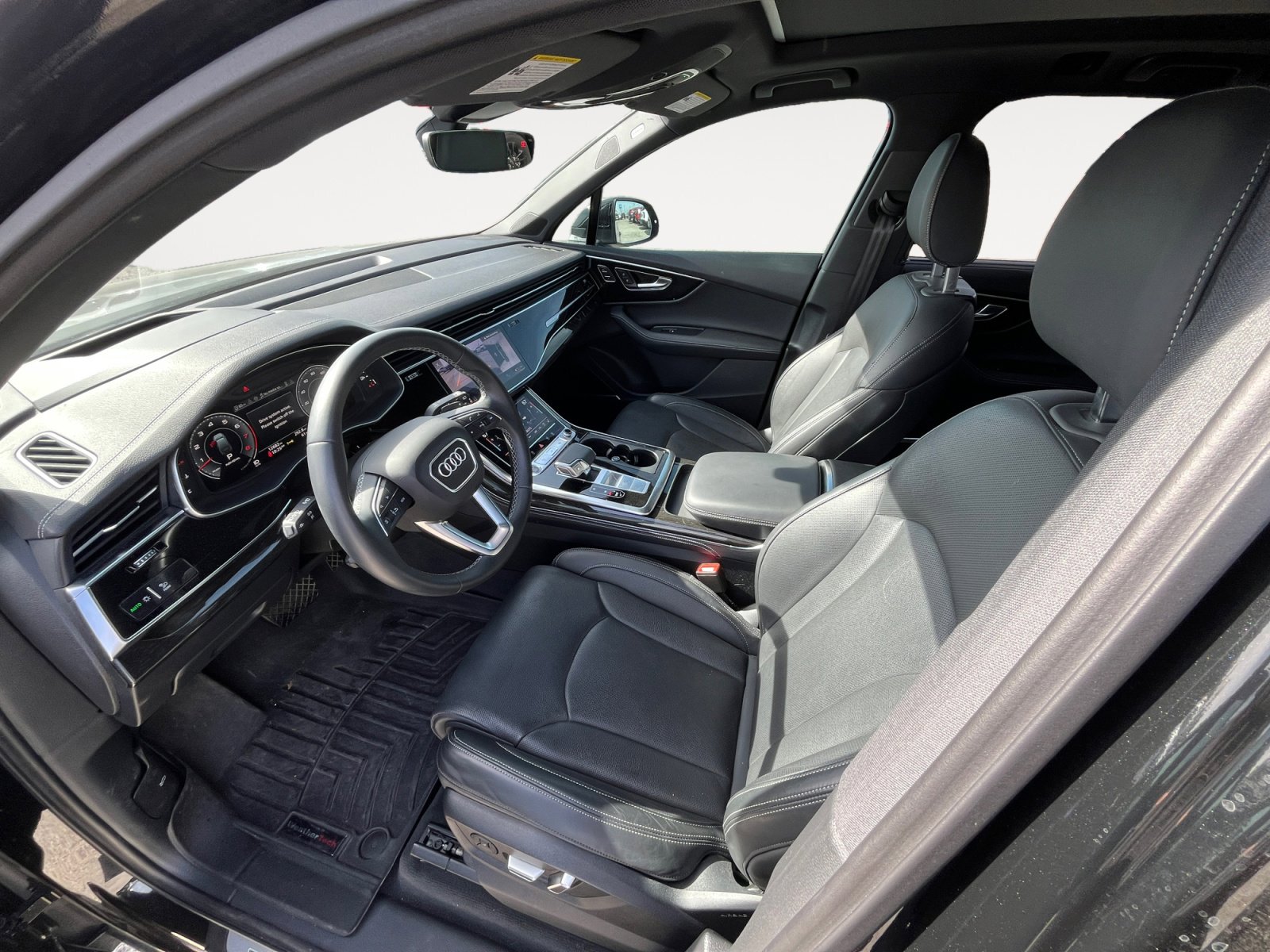 Used 2025 Audi Q7 3.0T Prestige w/ Prestige Package image 18