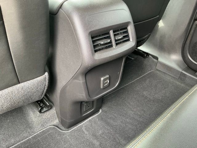 Used 2024 GMC Terrain AT4 image 36