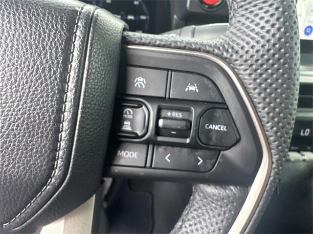 Used 2025 Toyota Tacoma TRD Sport image 26